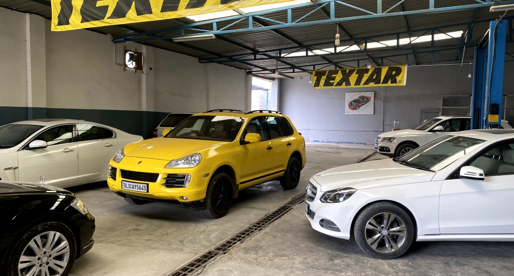 Luxury car meet at Autoworkz Tech